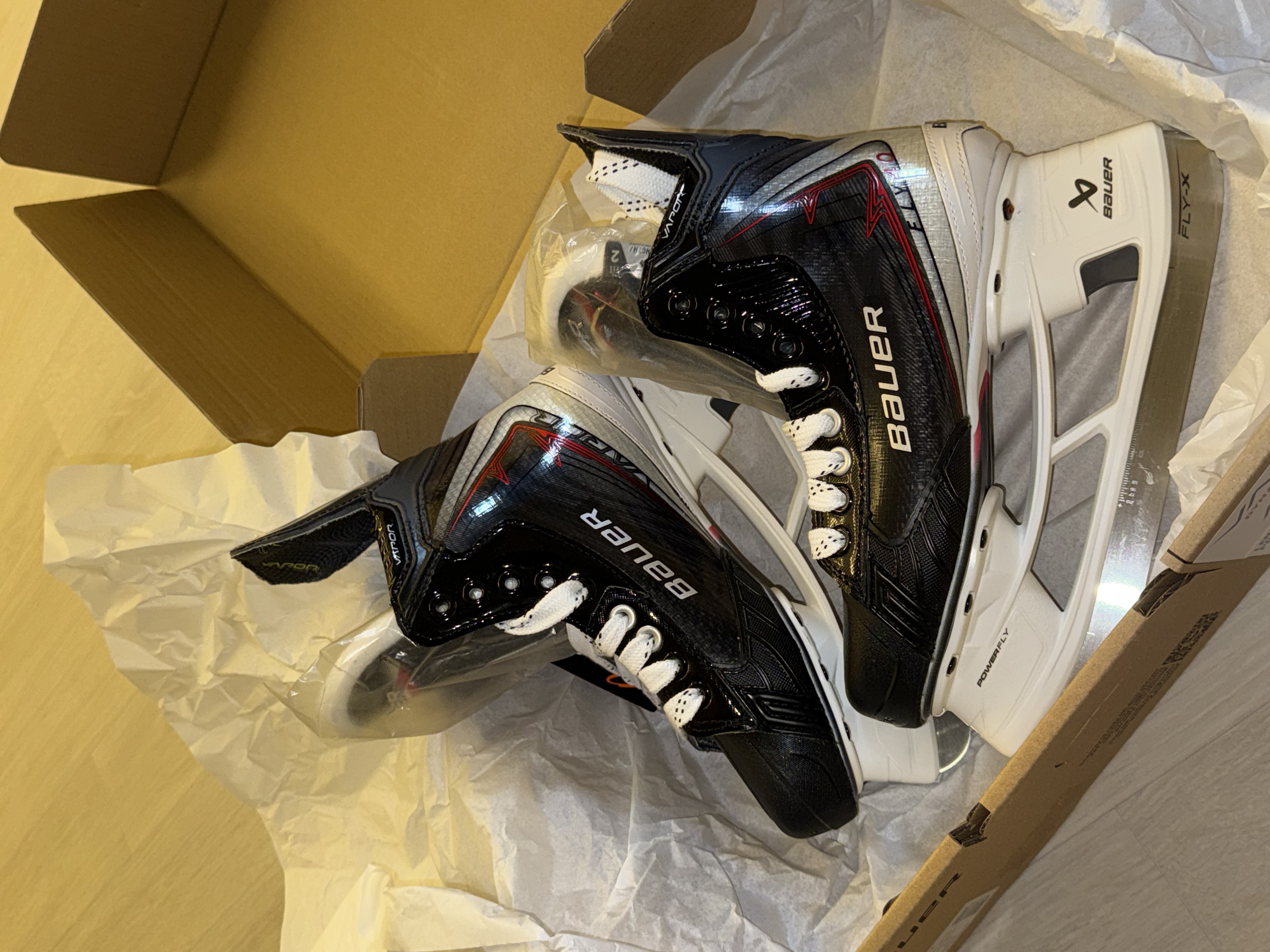 BAUER Vapor Fly40 인터미디어 아이스하키